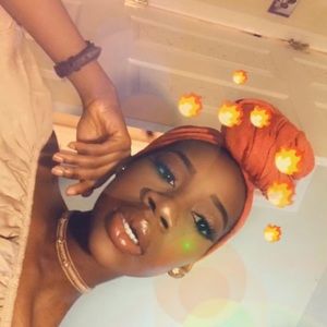 Meet your Posher, Ayobami